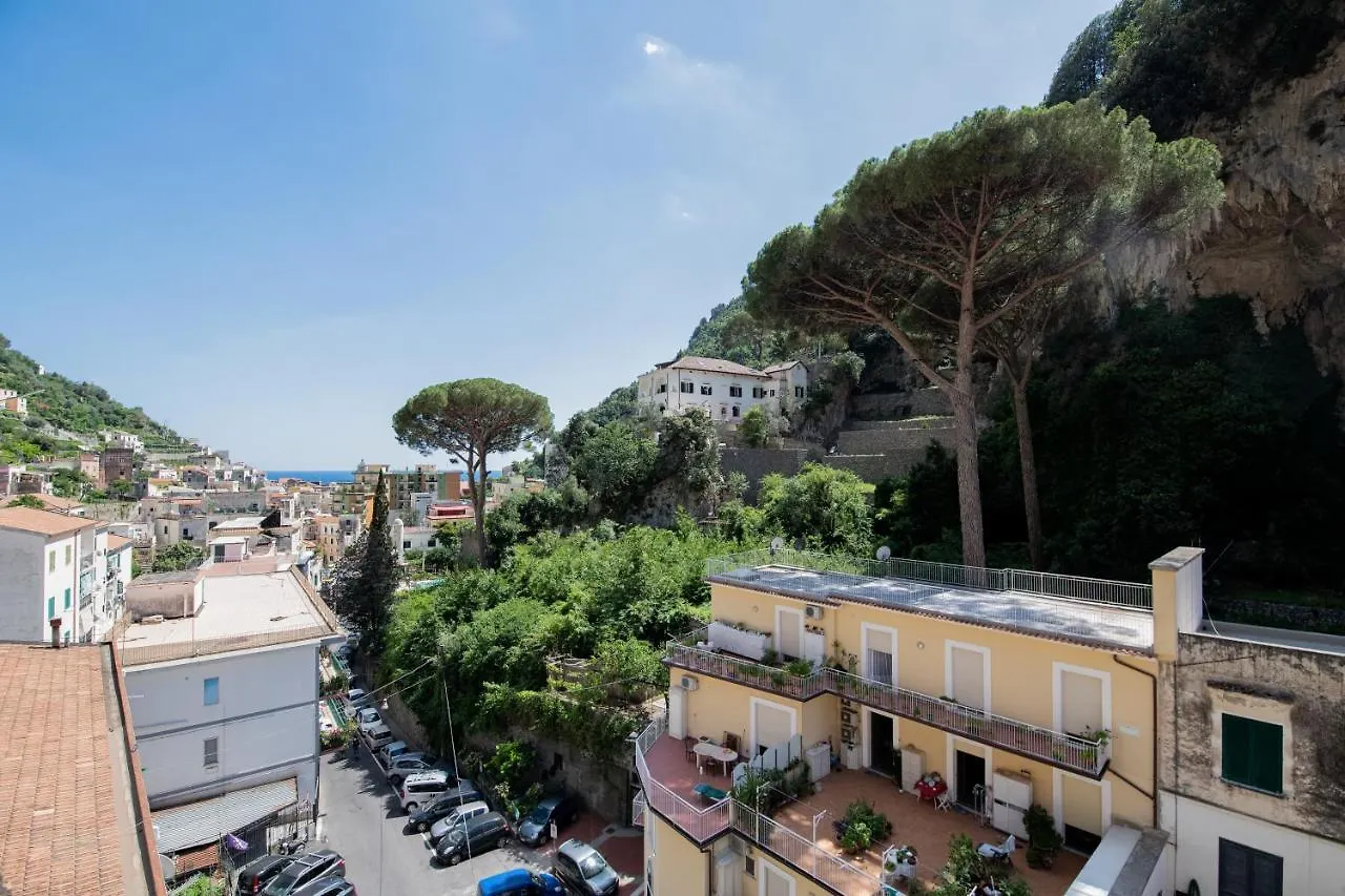 Valle D'Amalfi Suites 2*, Amalfi