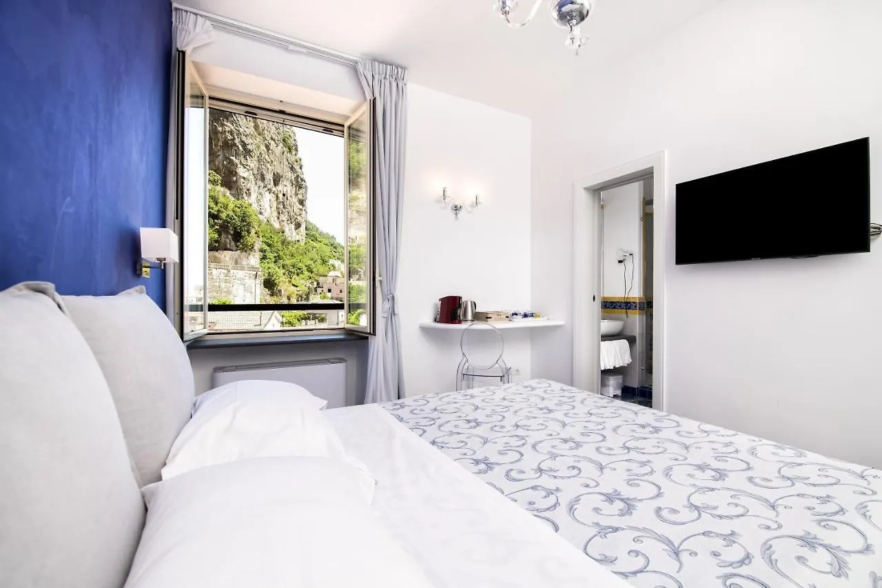 Valle D'Amalfi Suites