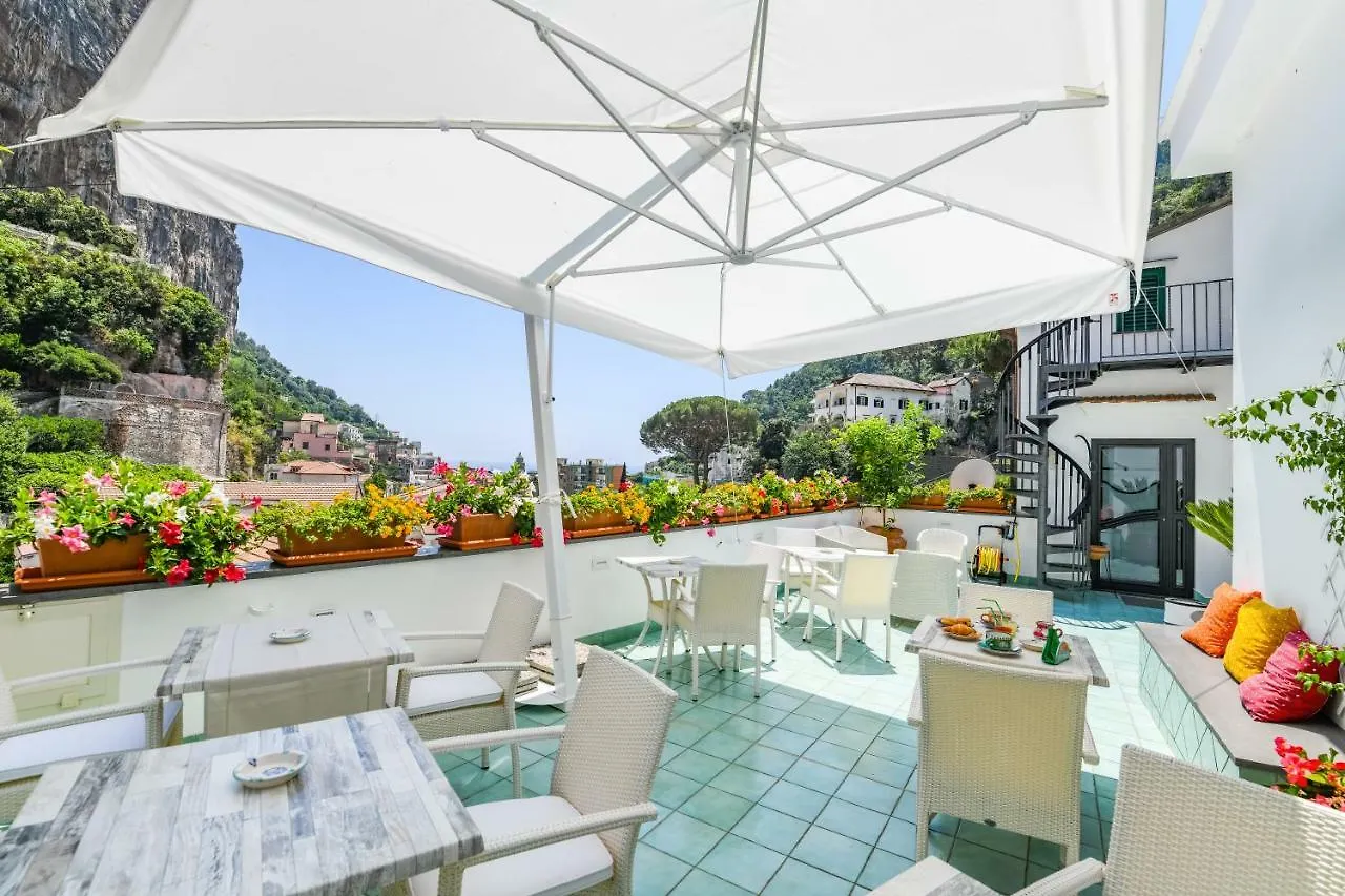 Valle D'Amalfi Suites